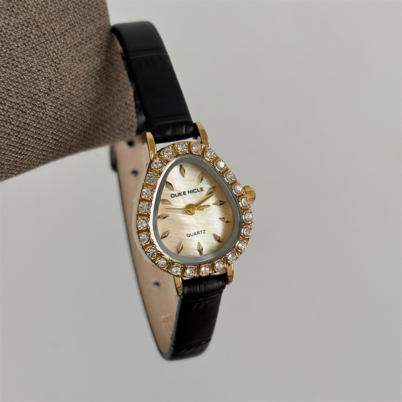 Luxury Watch Gold And Black - Роскошные женские кварцевые часы с золотым