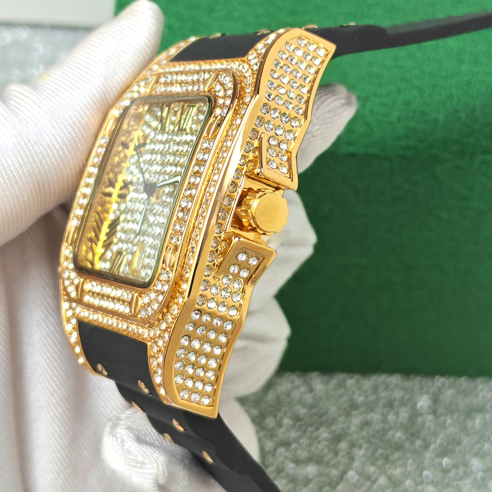 Мужские кварцевые часы в стиле – обзор и цена Luxury Watch Rubber Strap