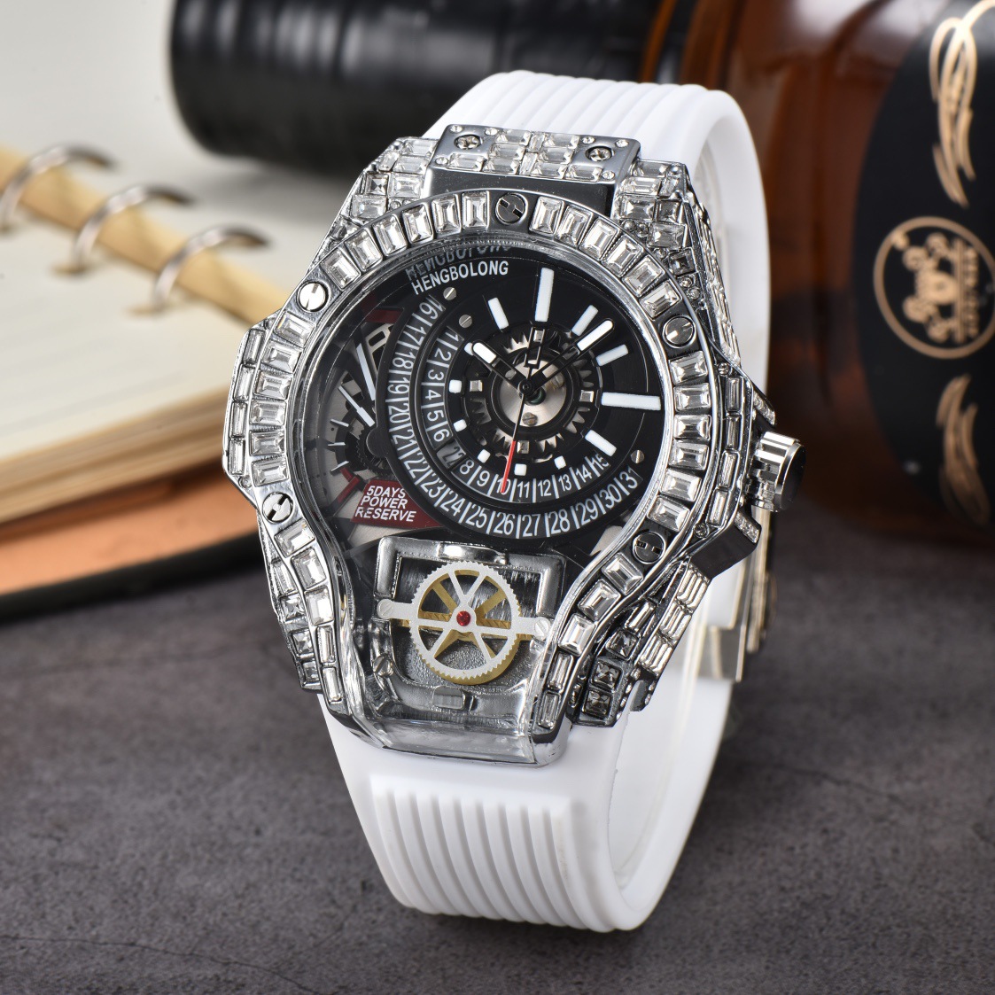 Полный бриллиантовый корпус, д – обзор и цена Luxury Watch Rubber Strap